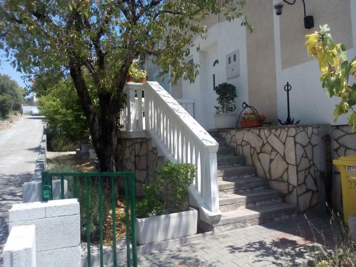 Apartman "Tatjana" Jezera Εξωτερικό φωτογραφία